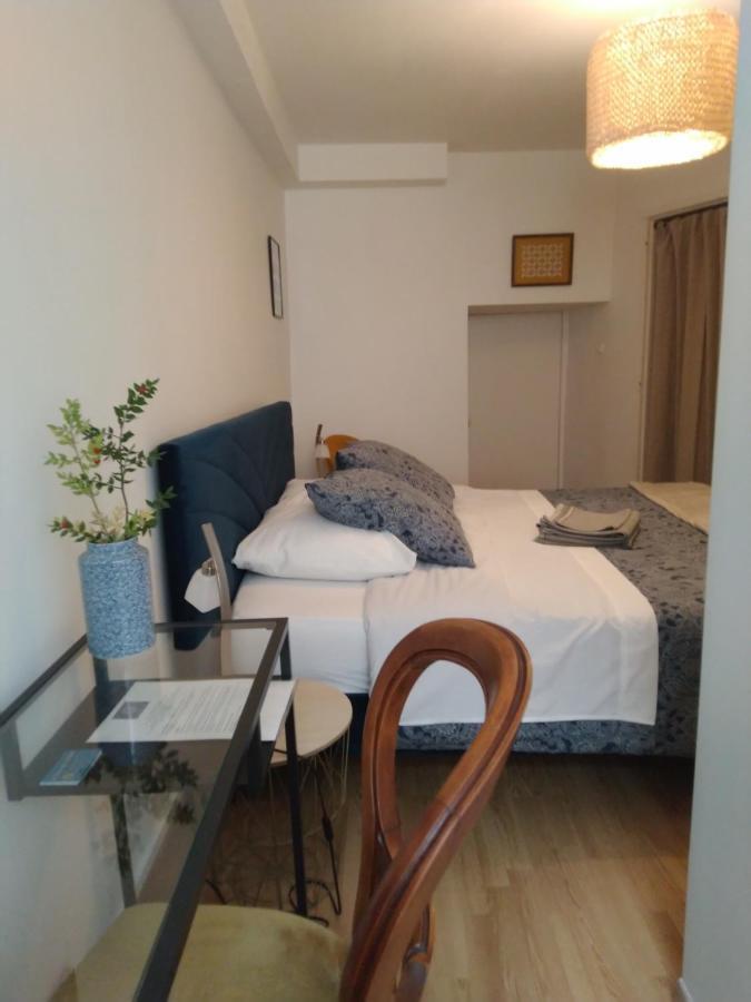 La Tour De L'Ange Otel Hérépian Dış mekan fotoğraf